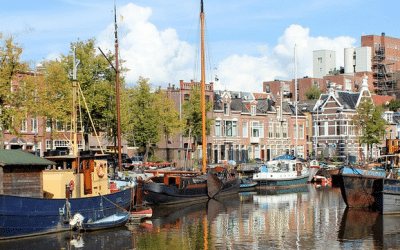 Techno in stationshal Groningen op 6 juli 2025