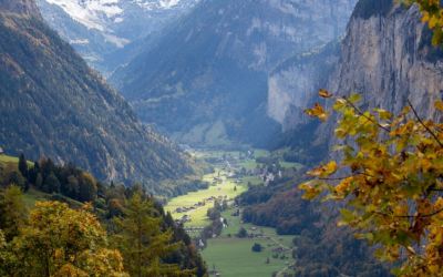 Trein naar Lauterbrunnen in Zwitserland