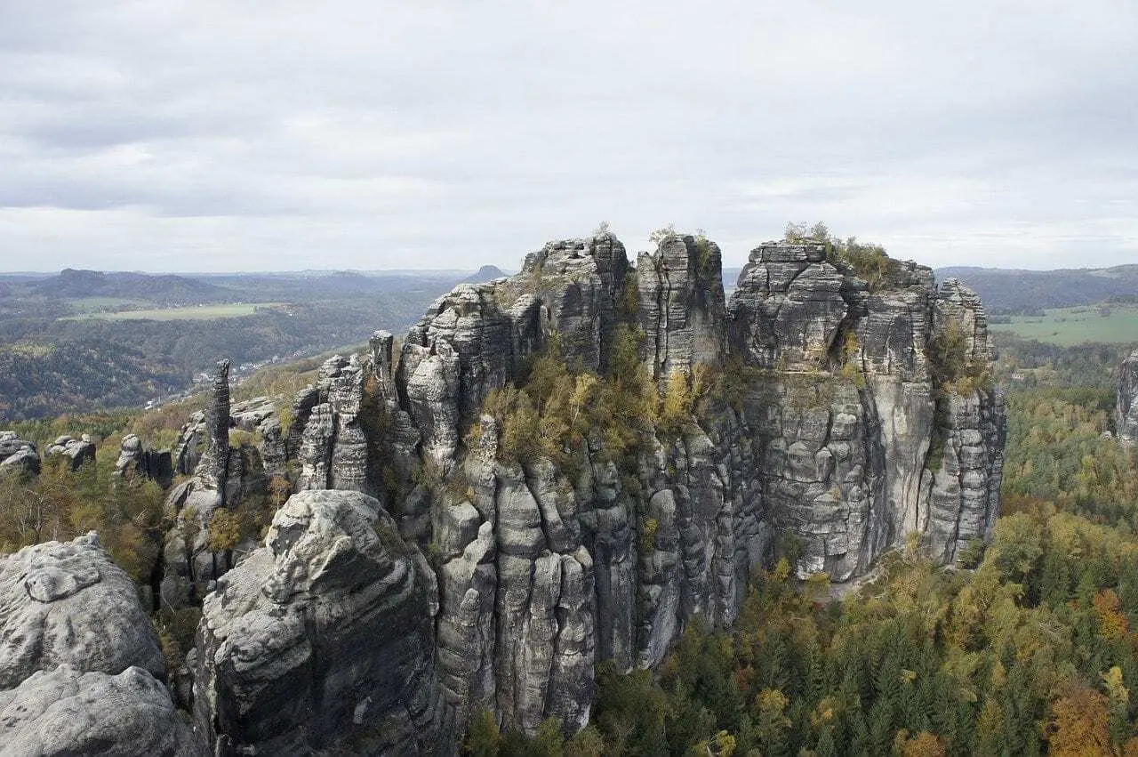 Trein naar Sächsische Schweiz in Duitsland